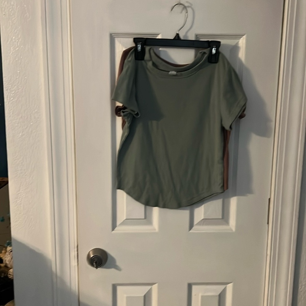Ultralite women’s tees